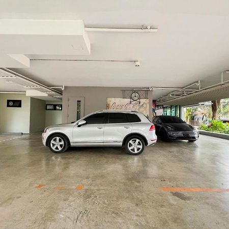 Bb House Mini Suite Hotel Bangkok Luaran gambar