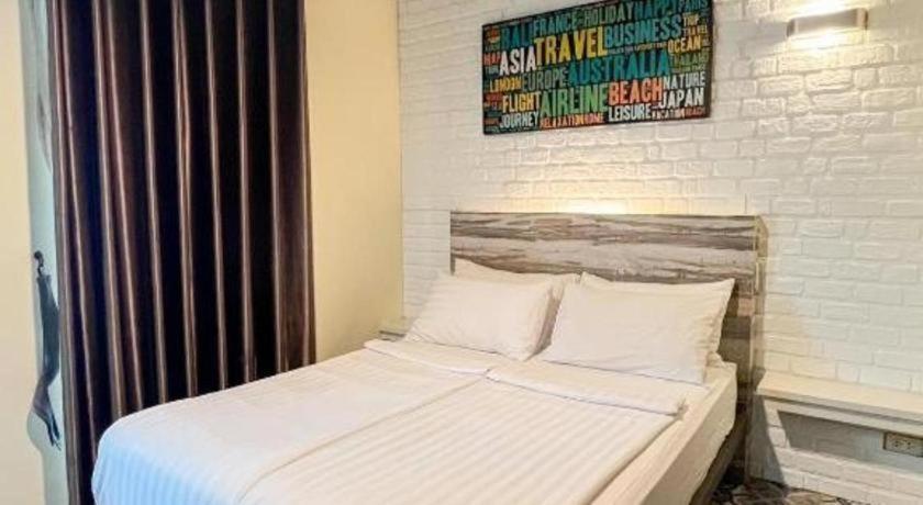 Bb House Mini Suite Hotel Bangkok Luaran gambar