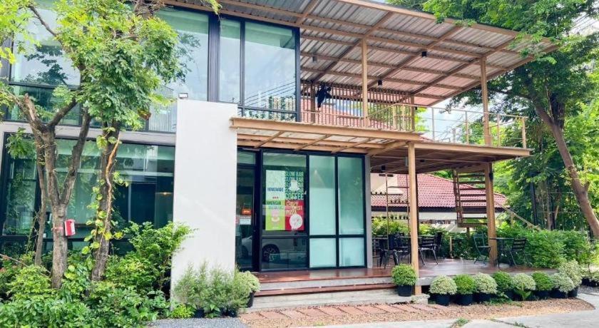 Bb House Mini Suite Hotel Bangkok Luaran gambar