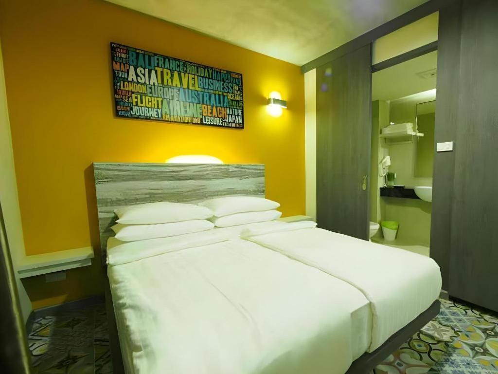 Bb House Mini Suite Hotel Bangkok Luaran gambar